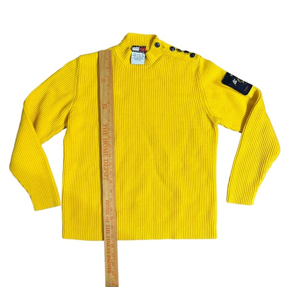 Tommy Hilfiger 100% Cotton Yellow Sweater with Arm Patch Size Medium - Picture 3 of 6